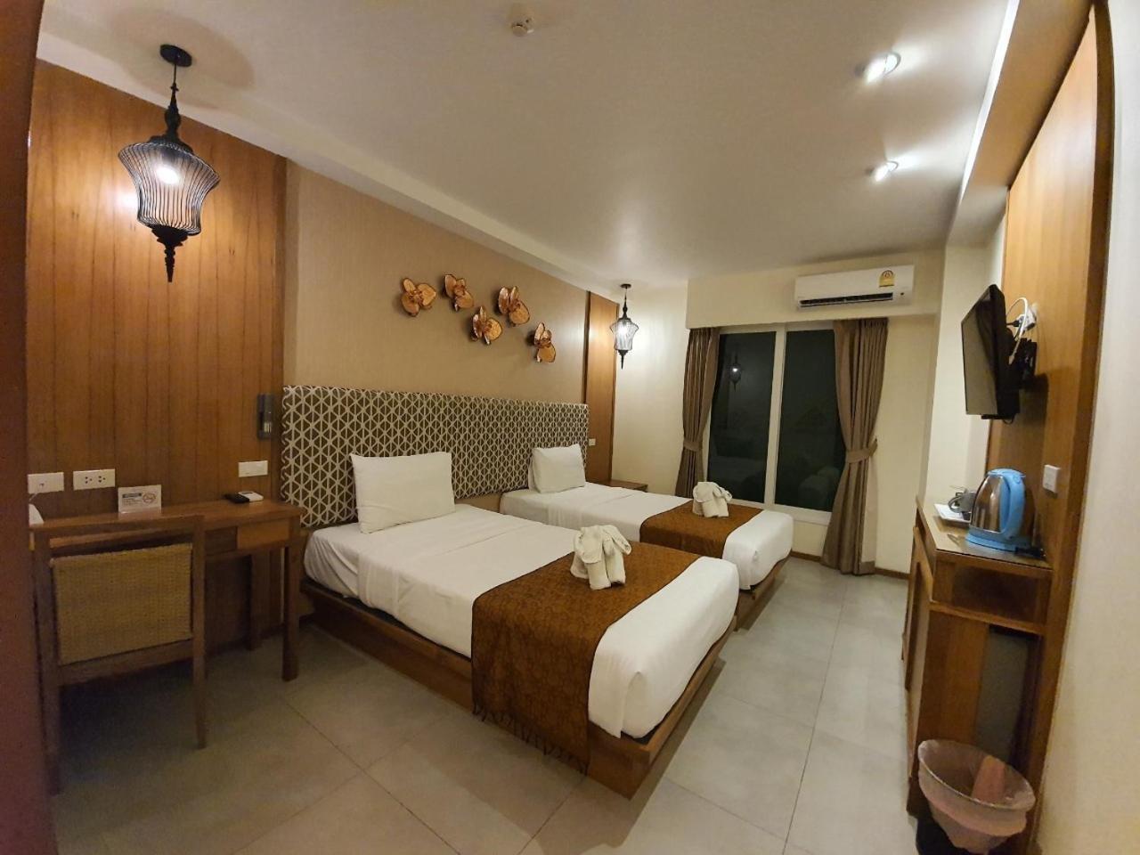The Signature Hotel @ Thapae Chiang Mai Exterior photo