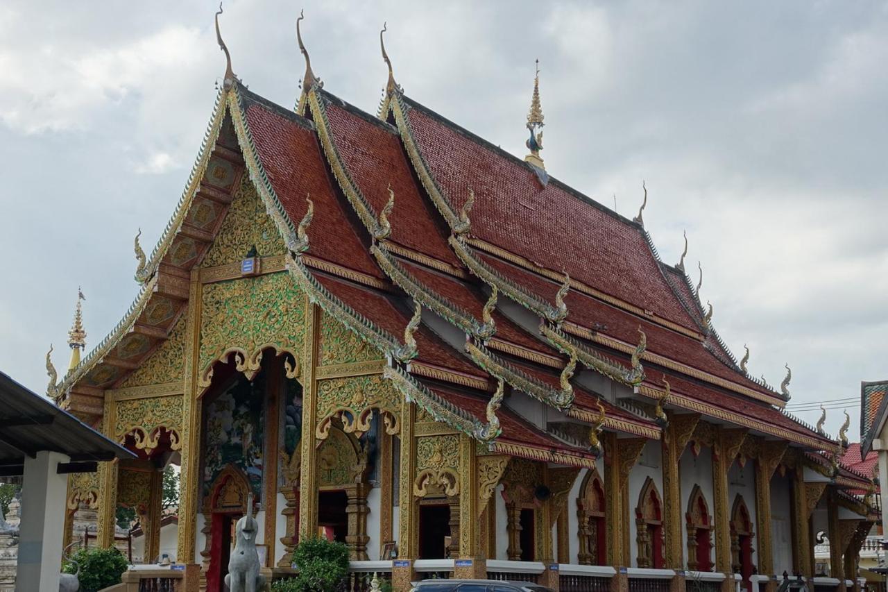 The Signature Hotel @ Thapae Chiang Mai Exterior photo